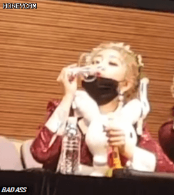 비눗방울 가지고 노는 러블리즈 지수.jpgif | 인스티즈