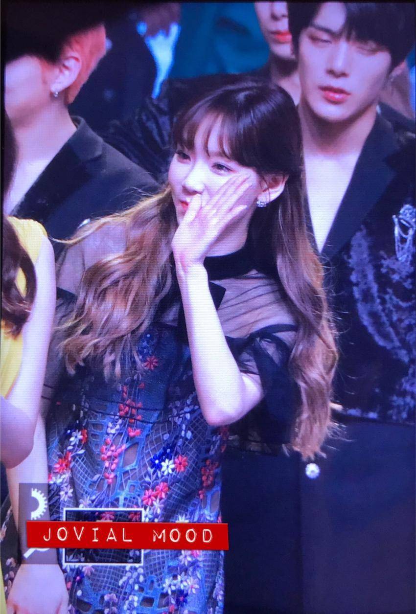 오늘자 가요대제전 태연 .jpg | 인스티즈