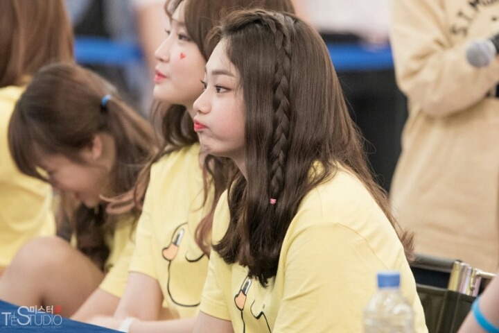 점점 더 귀여워지고 있는 미나.ioi | 인스티즈