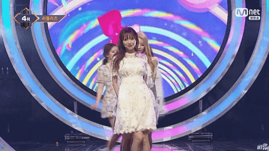 [러블리즈] 여사친과 데이트 약속을 잡아서 지애 | 인스티즈