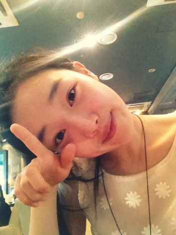 길거리에서 쉽게 볼 수 있는 훈녀같은 외모를 가진 여자배우.jpg | 인스티즈