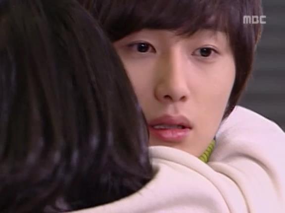 [거침없이하이킥] 10살 위도 커버 가능한 윤호.jpg | 인스티즈