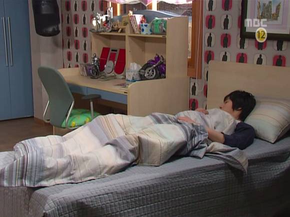 [거침없이하이킥] 온 가족의 윤호 속이기 대작전ㅋㅋㅋㅋㅋ.jpg (feat.싱가폴) | 인스티즈