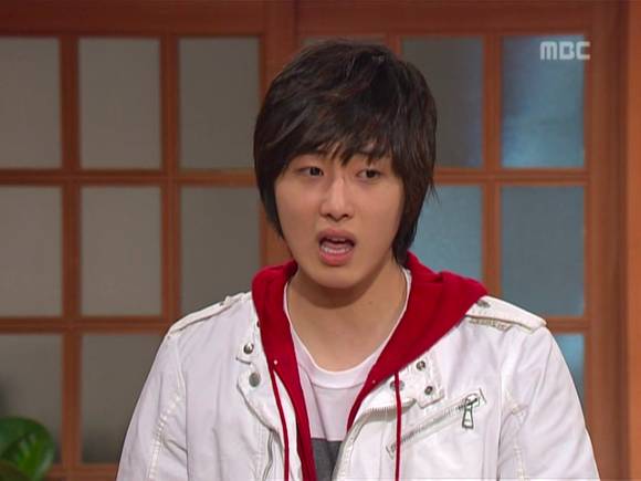 [거침없이하이킥] 온 가족의 윤호 속이기 대작전ㅋㅋㅋㅋㅋ.jpg (feat.싱가폴) | 인스티즈