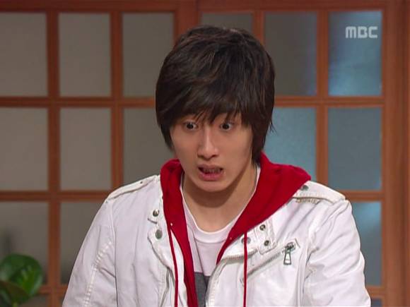 [거침없이하이킥] 온 가족의 윤호 속이기 대작전ㅋㅋㅋㅋㅋ.jpg (feat.싱가폴) | 인스티즈