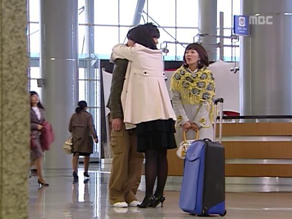 [거침없이하이킥] 10살 위도 커버 가능한 윤호.jpg | 인스티즈