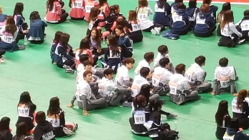 아육대에서 다시 뭉친 IOI | 인스티즈