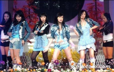 한때 코디가 안티냐는 소리들었던 남/여 아이돌들 | 인스티즈