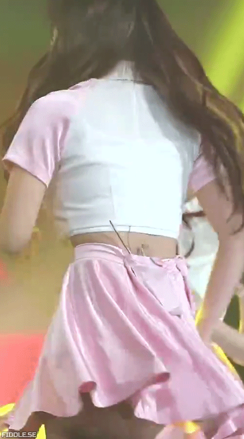 트럼프의 피자 먹는 방법.gif | 인스티즈