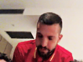 피케 개인 방송 gif (feat. 알바, 세르지) | 인스티즈