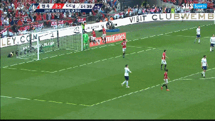 스몰링 꾸짖는 필 존스.GIF | 인스티즈