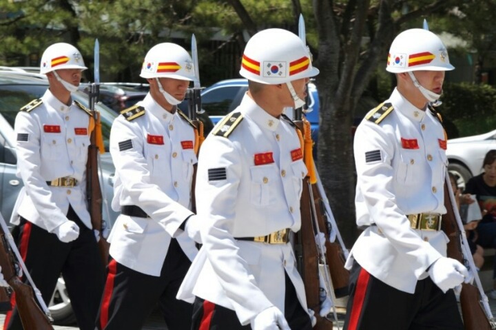 대한민국 군생활 빡센 top3 | 인스티즈