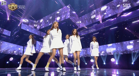 에이프릴 윤채경.gif | 인스티즈