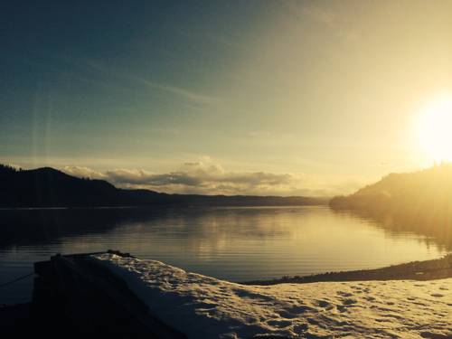 아,저 발자국 저렇게 푹푹 파이는 발자국을 남기며 나를 지나간 사람이 있었지 | 인스티즈