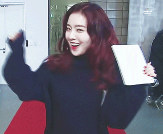 빨간머리 레드벨벳 아이린.gif | 인스티즈