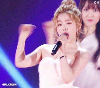 똥머리 아이린.gif | 인스티즈