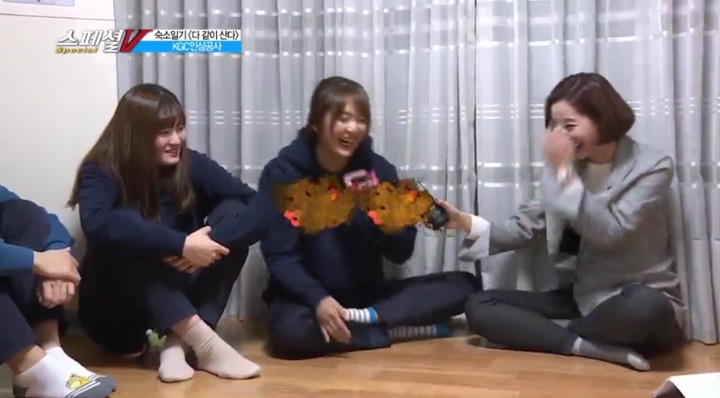 친한 남동생에게 제시어로 네가 제일 예뻐소리 듣기.jpg | 인스티즈