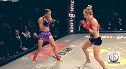 홀리 홈 주특기.gif | 인스티즈