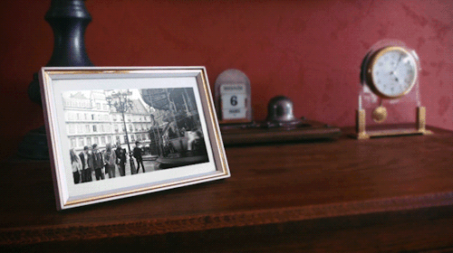  내 잔에 채워지는 고독은 | 인스티즈