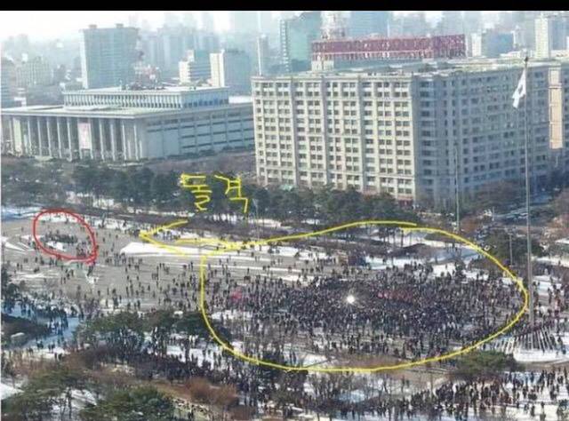 전설이된 2012 크리스마스 솔로대첩 | 인스티즈