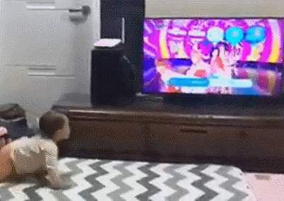 최연소 트와이스 팬.gif | 인스티즈