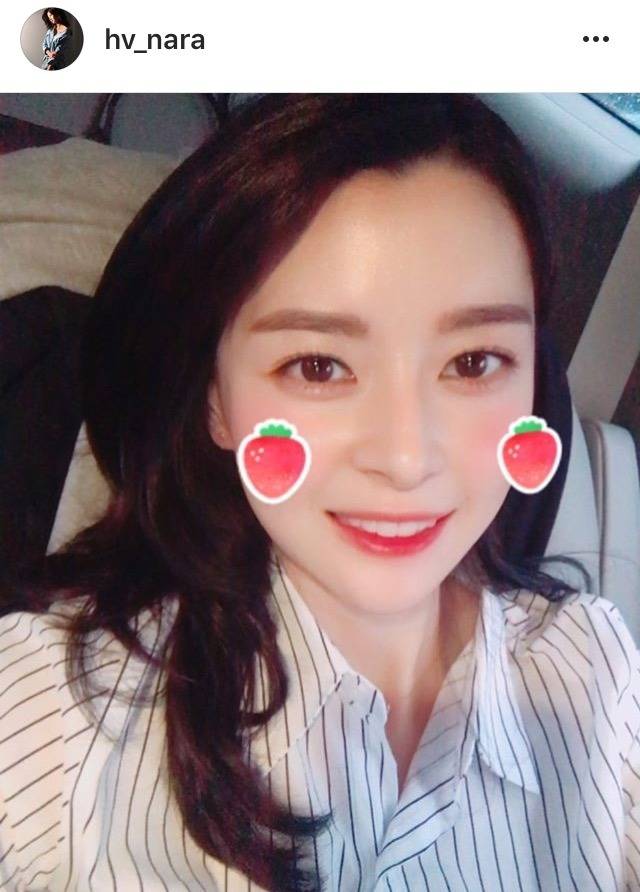 오늘자 권나라 | 인스티즈