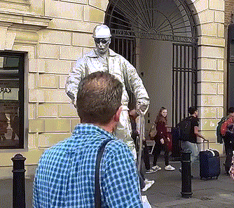 나날이 발전하는 거리 퍼포먼스.gif | 인스티즈