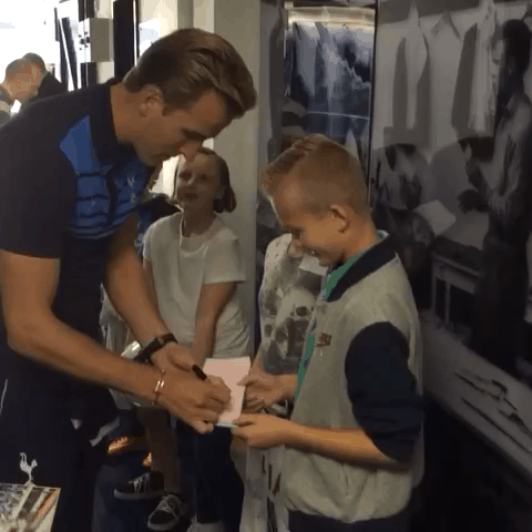 옿호호홓 싸인받앗엏ㅎㅎㅎ .gif | 인스티즈