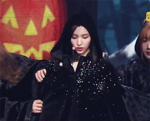 편곡은 별로였지만 짤은 대박인 오늘자 트와이스 | 인스티즈