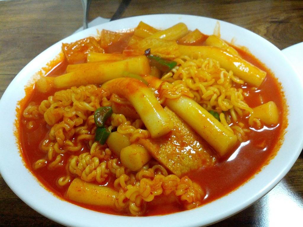 즉석떡볶이 vs 떡볶이 | 인스티즈