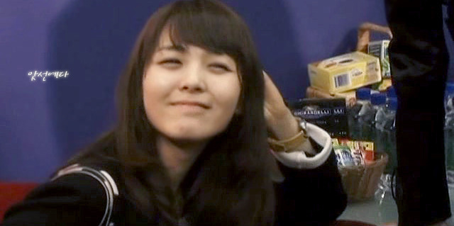 머리털나고 처음으로 덕질했던 여자아이돌 멤버 | 인스티즈