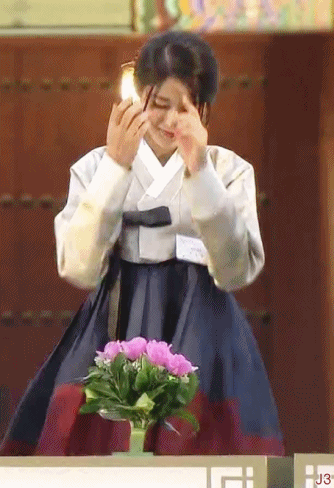 한복이 잘 어울리는 설현이.GIF | 인스티즈