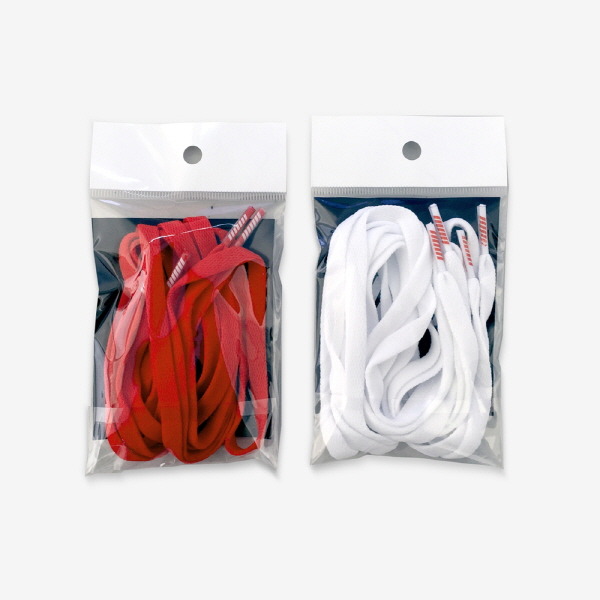 로고를 기깔나게 뽑아놔서 스트리트 브랜드 같아 보이는 어느 아이돌 굿즈.jpg | 인스티즈