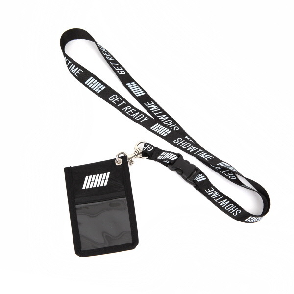 로고를 기깔나게 뽑아놔서 스트리트 브랜드 같아 보이는 어느 아이돌 굿즈.jpg | 인스티즈