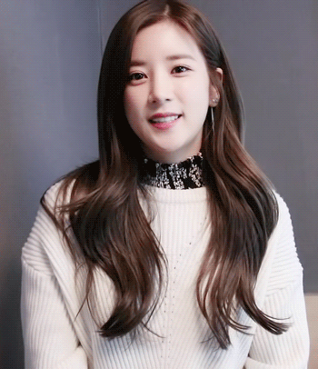 허각 뮤비에서 이쁘게 나온 초롱이.jpgif | 인스티즈