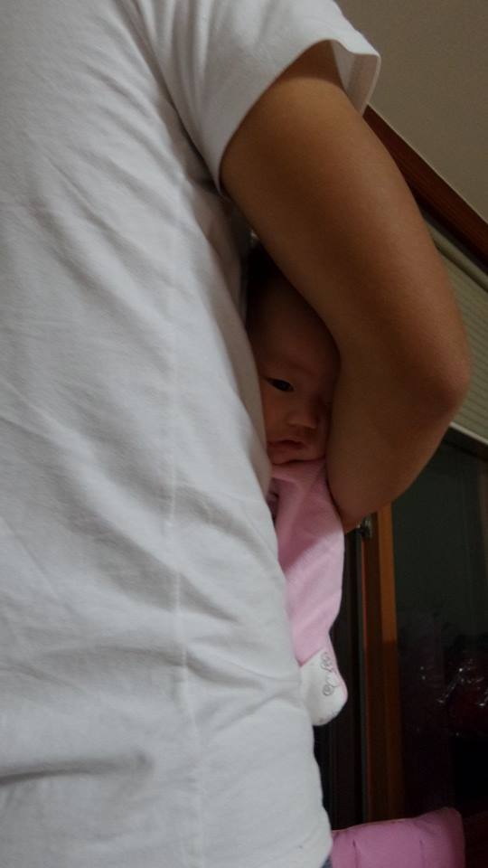 아빠가 딸을 안는 법 | 인스티즈