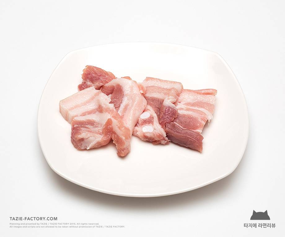 돼지고기 대파 라면 | 인스티즈