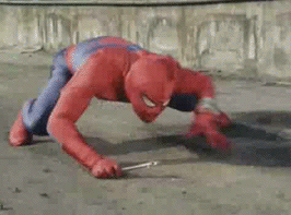 앤트맨과 싸우는 스파이더맨 | 인스티즈