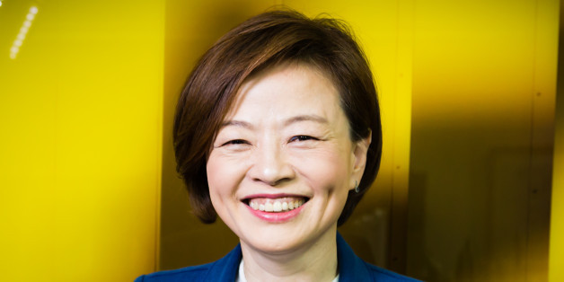 진선미는 문재인이 여성의 훌륭한 조력자 대통령이 될 것이라고 말한다(인터뷰) | 인스티즈