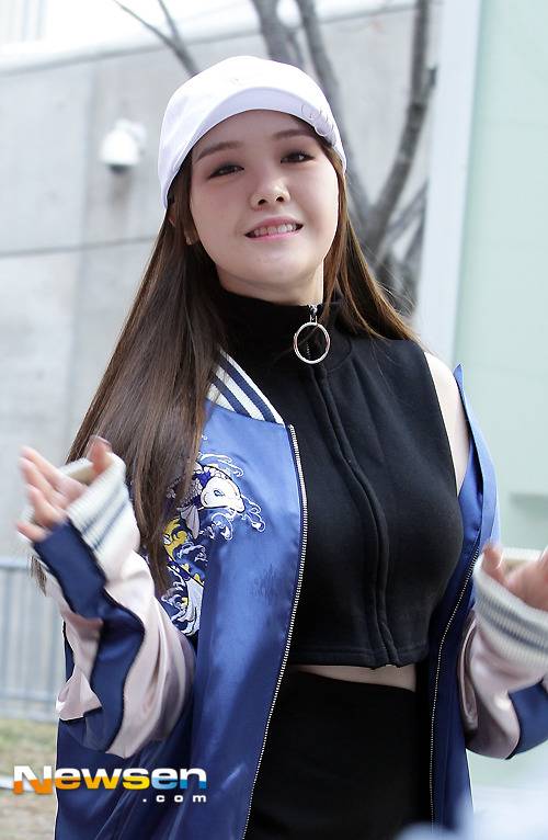 오늘자 민아 | 인스티즈