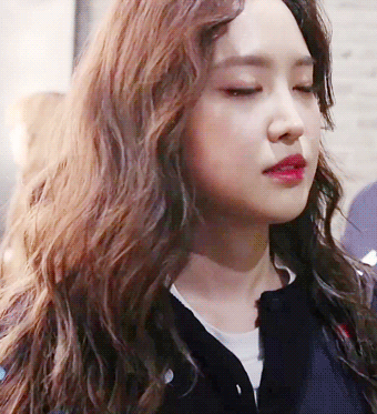 [에이핑크] 손이 얼어붙는 느낌이라서 나은이 | 인스티즈