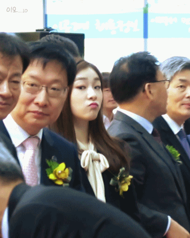 취업박람회 김연아.gif | 인스티즈