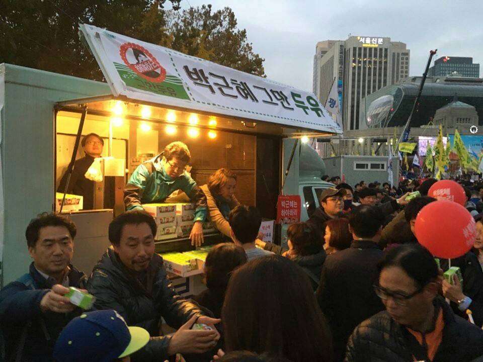 뜨거웠던 사진들 | 인스티즈