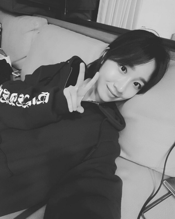 청순하고 귀여운 여자 래퍼 유나킴. jpgif | 인스티즈