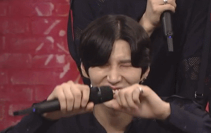 샤샤샤를 각자 스타일대로 소화하는 남자 연예인들 (남자는 자고로 애교죠) | 인스티즈