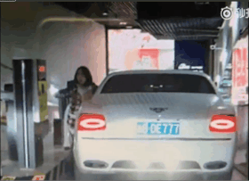 벤틀리 타는 대륙의 김여사 | 인스티즈