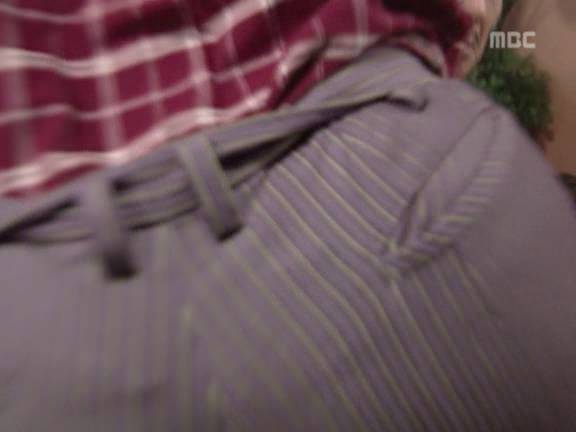 [거침없이하이킥] 순재에게 똥침당한 효자 준하.jpg | 인스티즈