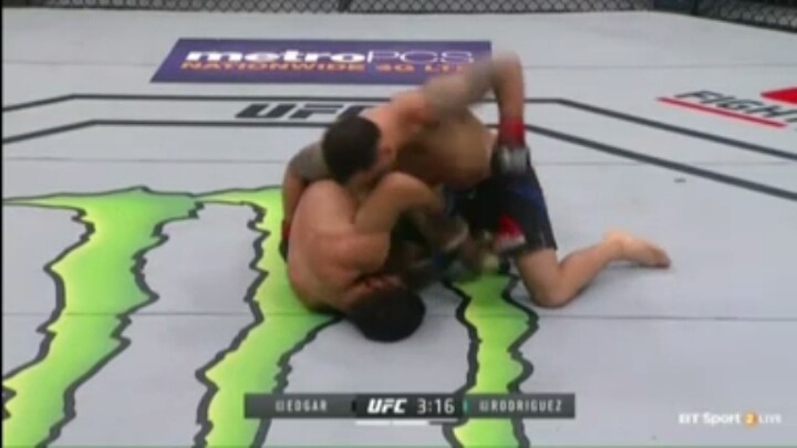 UFC 214 에드가 vs. 로드리게즈 승자.jpg | 인스티즈