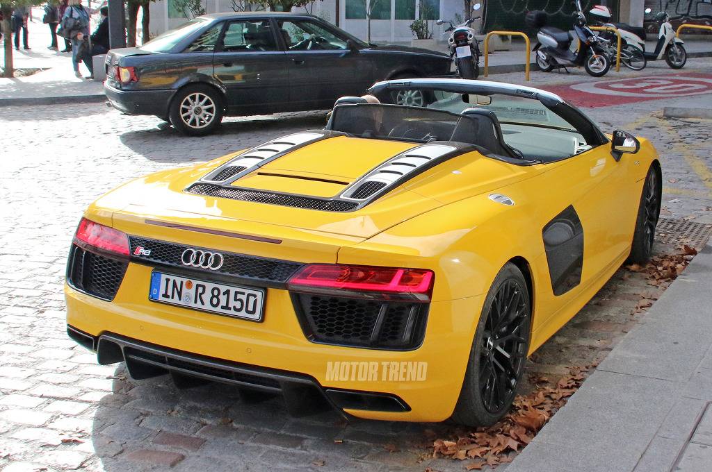 2017 아우디 R8 스파이더 스파이샷 | 인스티즈