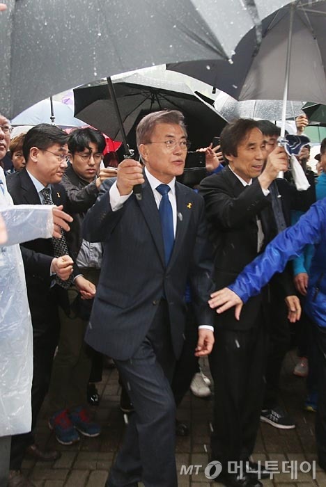 문재인 오전 대구 선거운동시작.JPG | 인스티즈